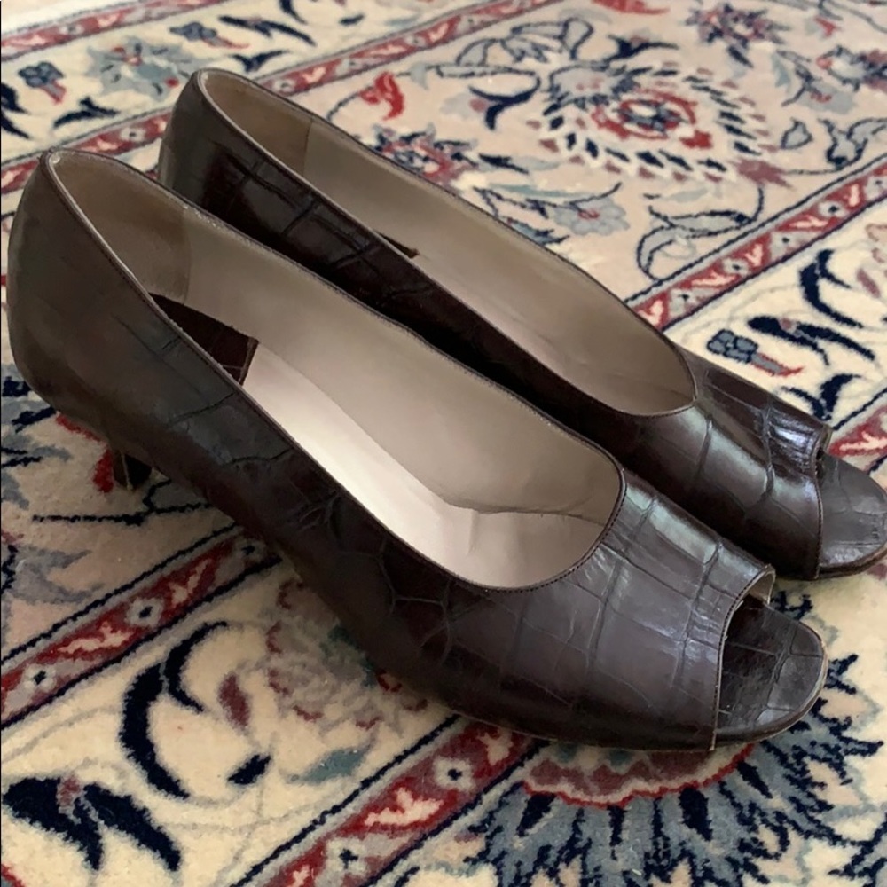 Giorgio Armani croc embossed kitten heel pumps